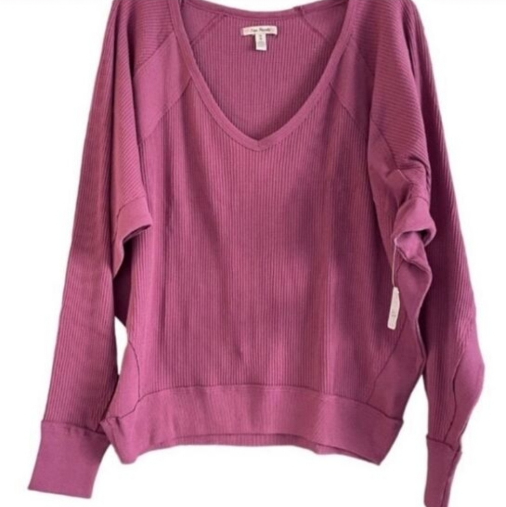 Free People V-Neck Santa Clara Top in Mauve